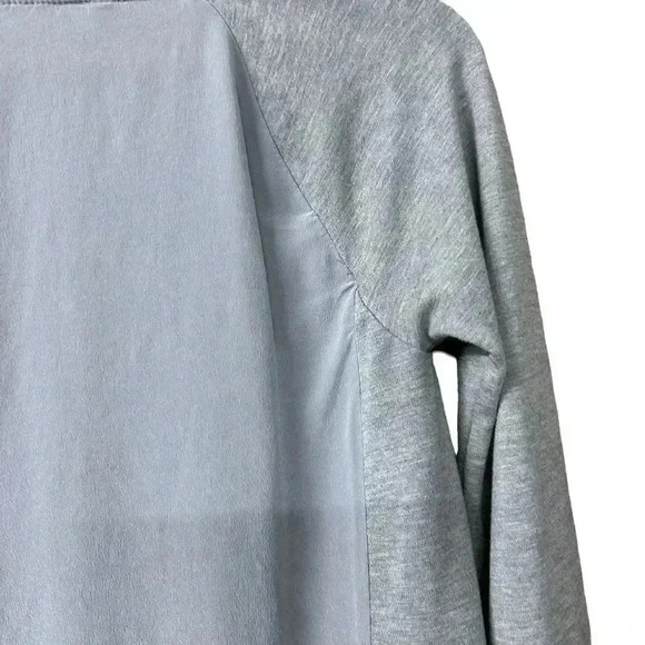Banana Republic PL Ponte Silk Back Panel Sweater Gray Sz Xs - Picture 2 of 6